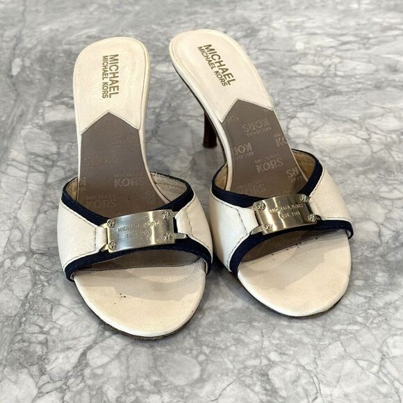 MICHAEL KORS Womens White Leather Silver Plate Open Toe Mules Shoes Heels 7.5 - Picture 1 of 4